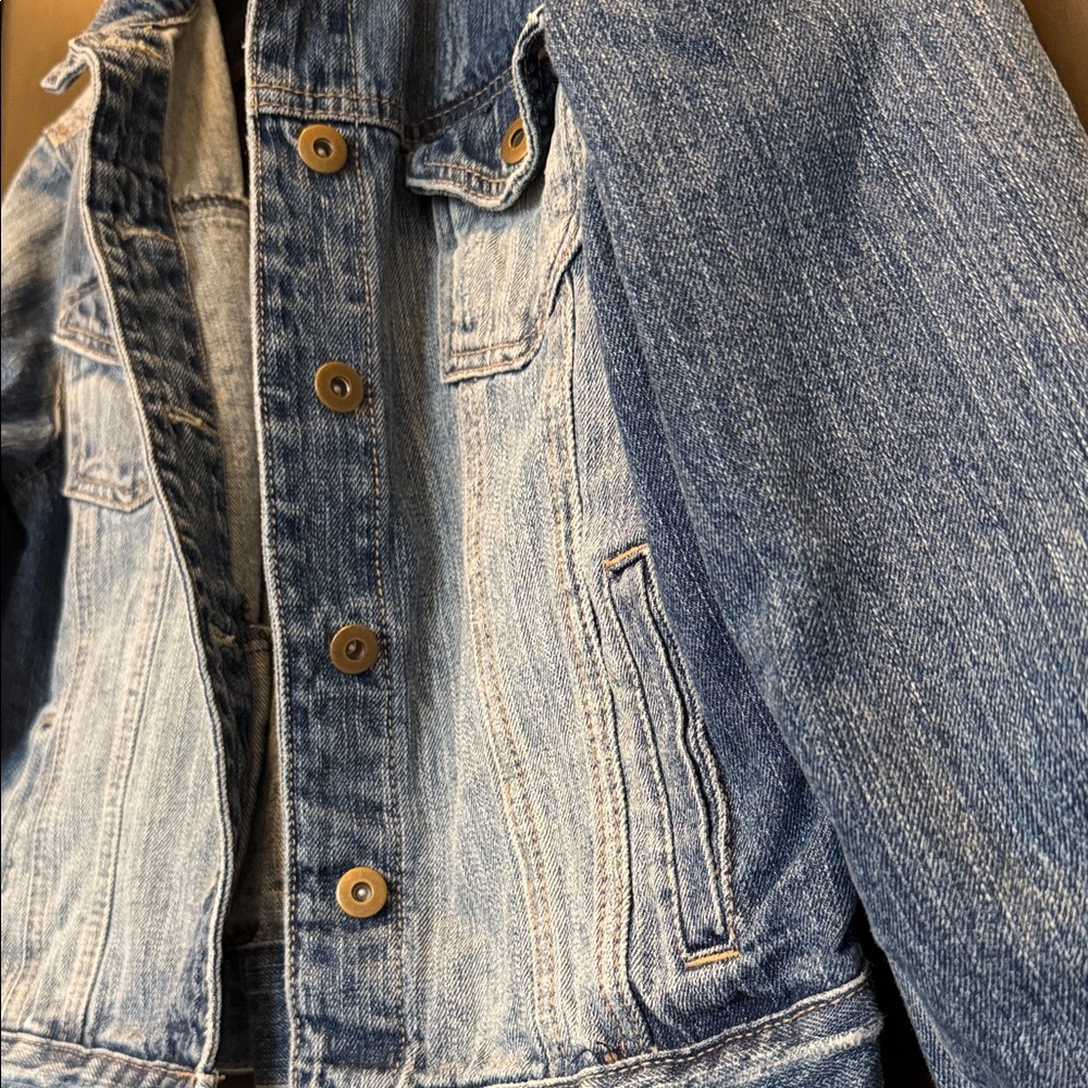 Forever 21 Denim Jacket with American Flag Patch - Picture 4 of 5